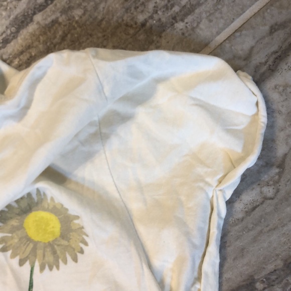 NWT PROJECT KARMA Stay Wild Flower Child Tee Shirt Small - Picture 4 of 9